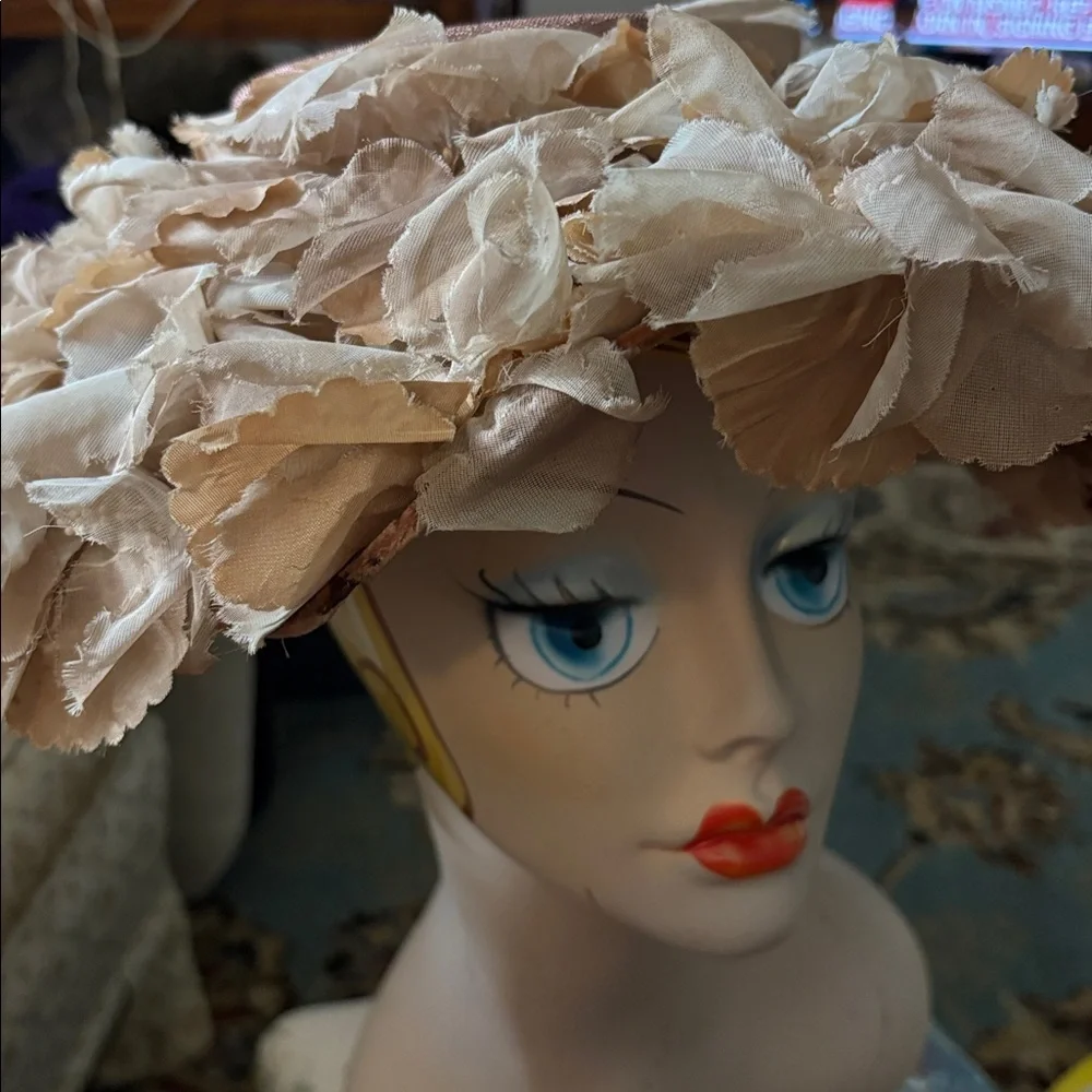 Vintage floral large brimTan Hat with trim (see pictures) - Picture 3 of 11